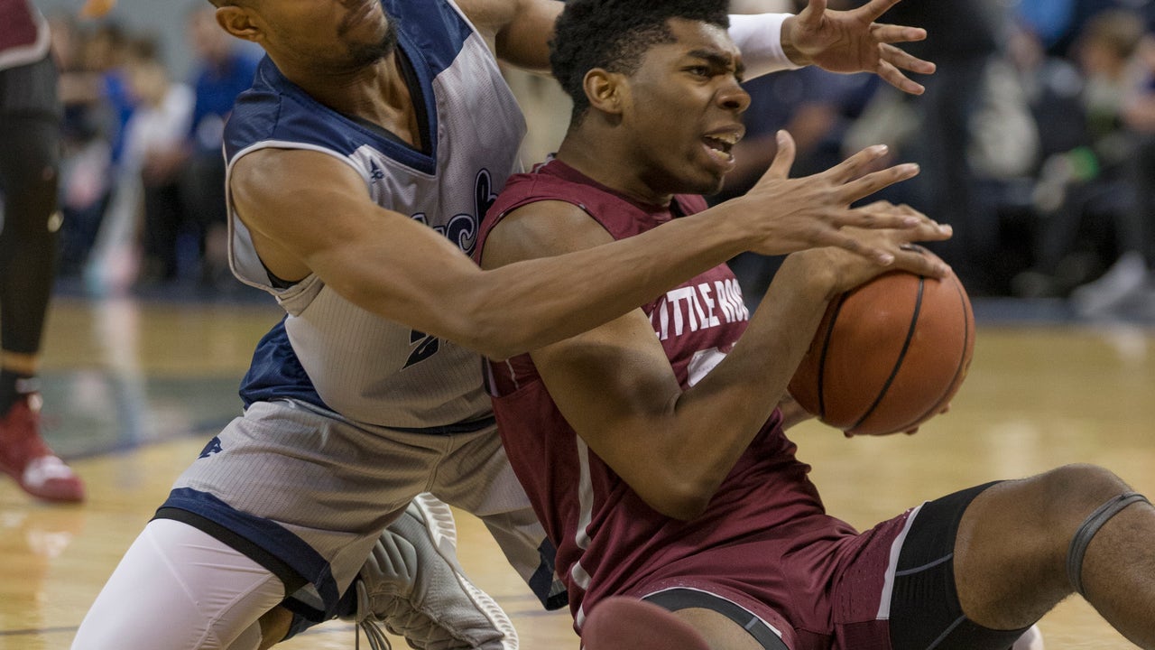 No. 6 Nevada dominates Little Rock, 87-59